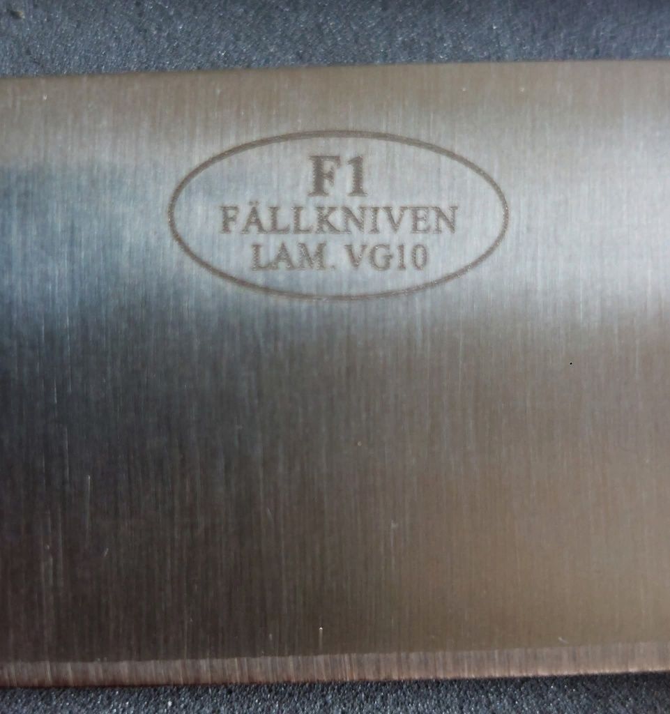 Faca Fallkniven militar Suécia