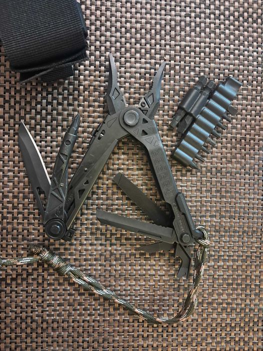 Мультитул Gerber Center-Drive(Bit set-black)