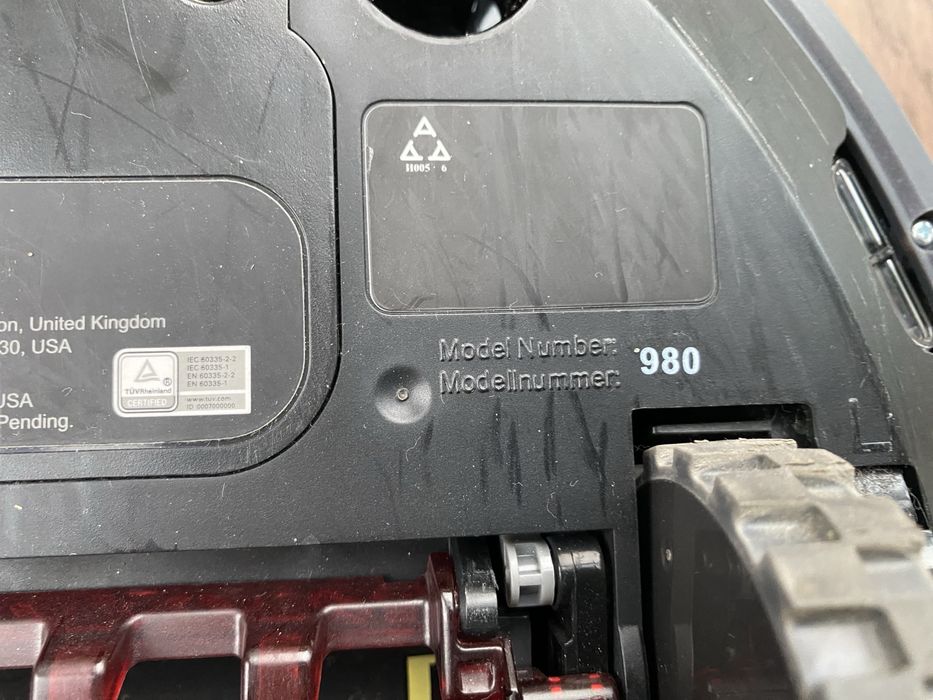 Robot odkurzający iRobot Roomba 980