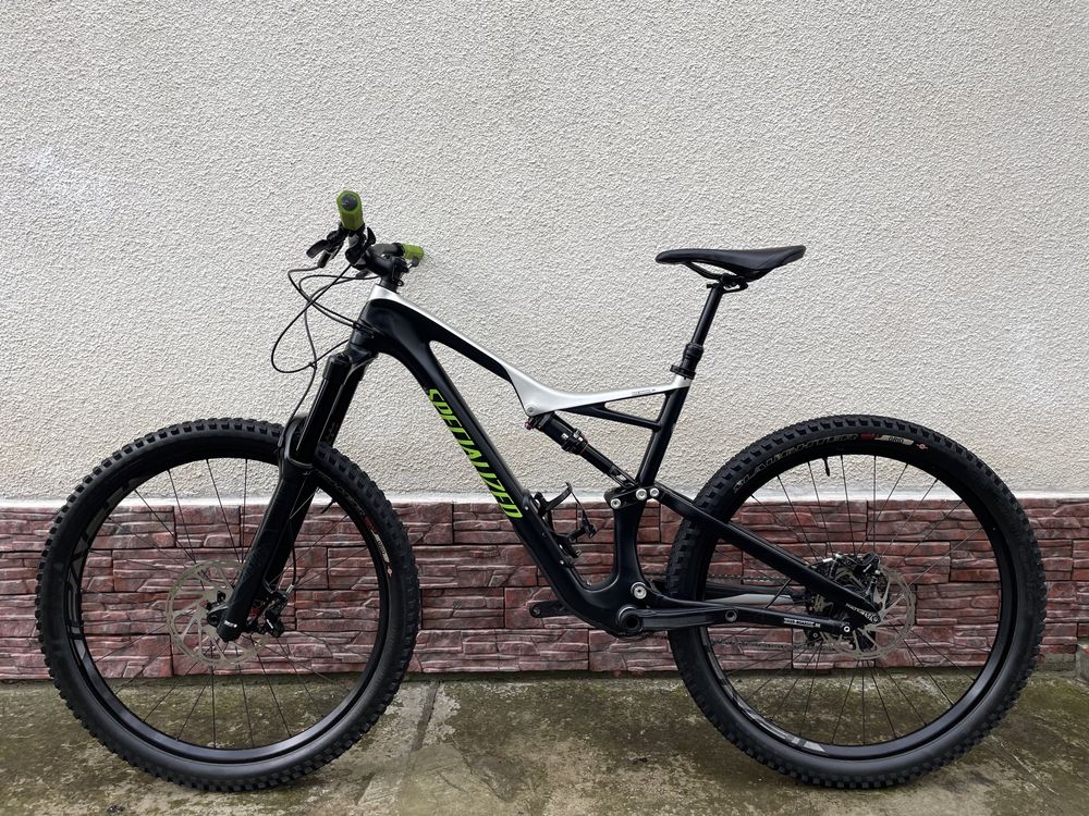 Велосипед Specialized Stumpjumper Carbon