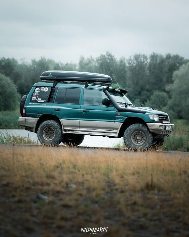 Mitsubishi Pajero Classic 2.5TD Butelkowy