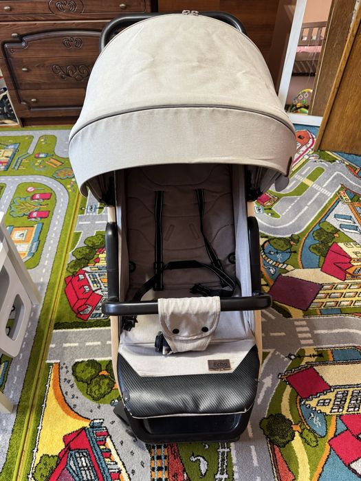 Дитячий візочок CARRELLO ECHO