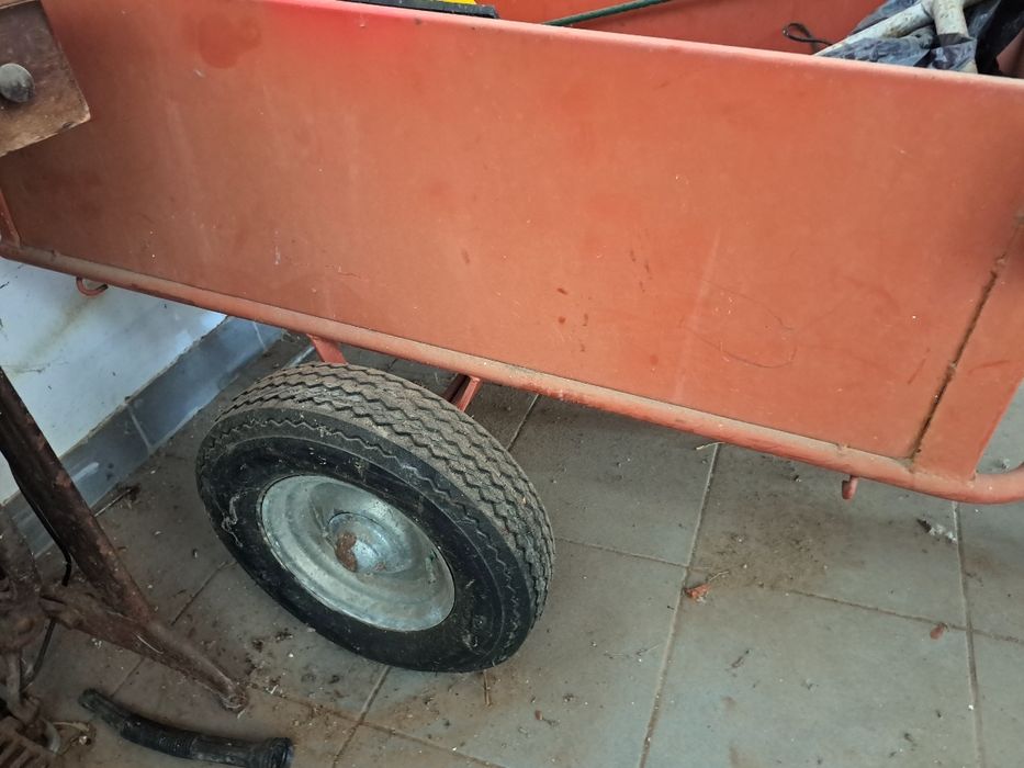 Reboque em bom estado