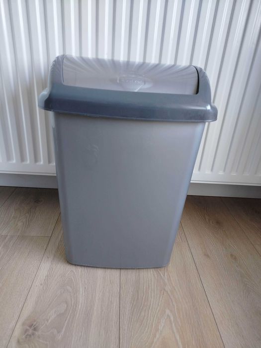 Kosz na śmieci  Curver DOMINIK plastik srebrno-grafitowy 25 l