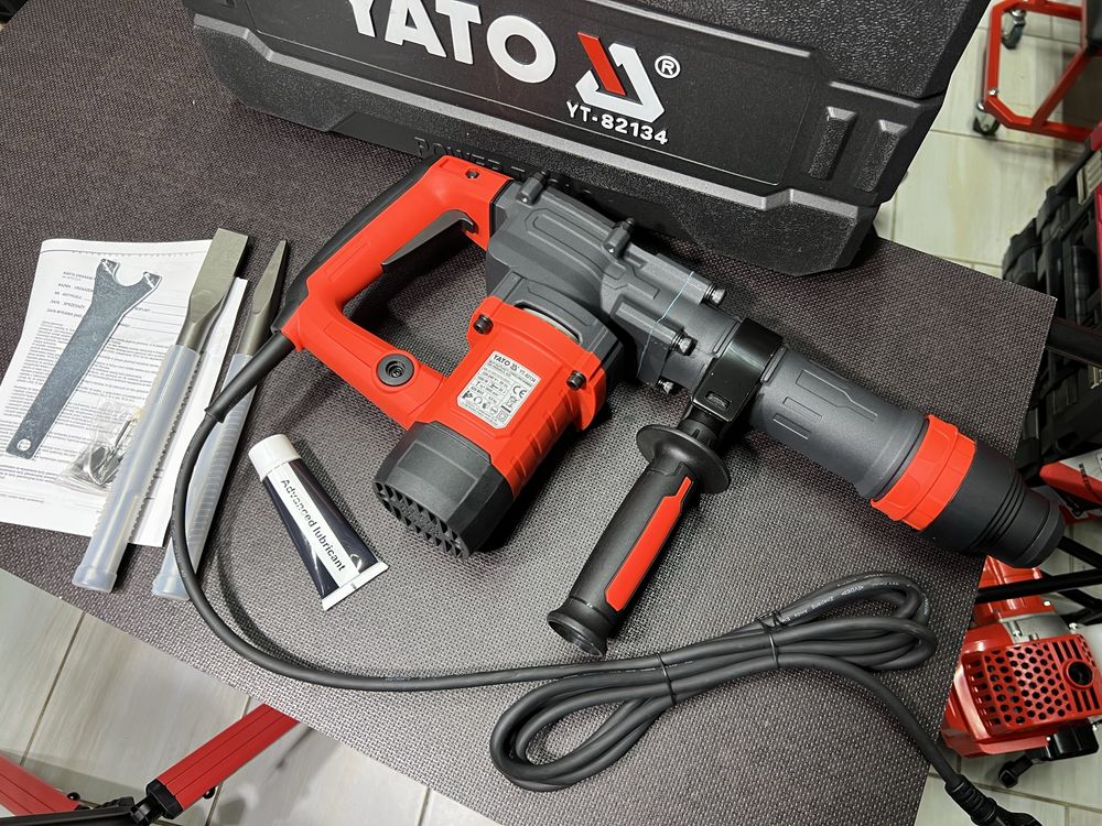 Отбойный молоток YATO YT-82134 SDS-Max 20 Дж 1500 Вт