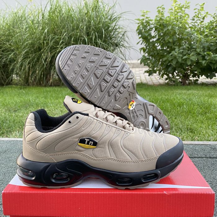 Кроссовкі NlKE Tn+ Термо сезон Осін Зима свет коричнова