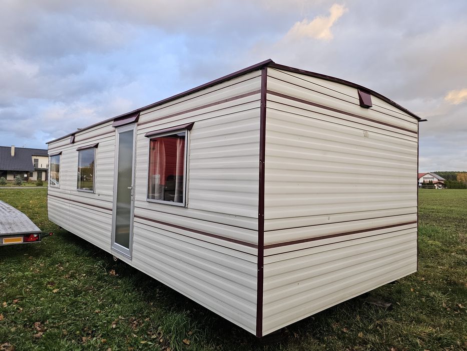 Mobilny Domek holenderski 8m x 3.10m