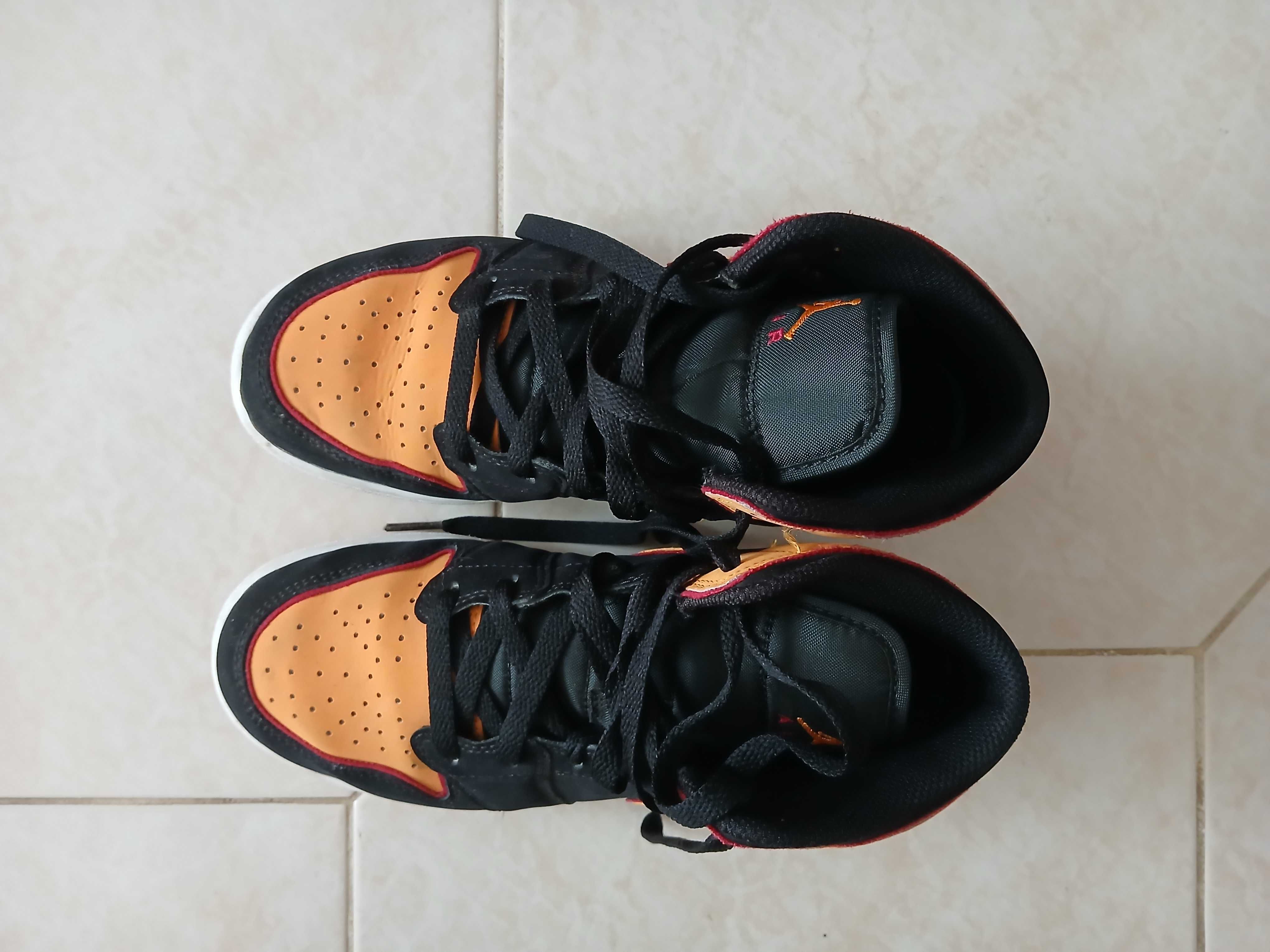 Air Jordan Nike Número 37.5 em Excelente Estado