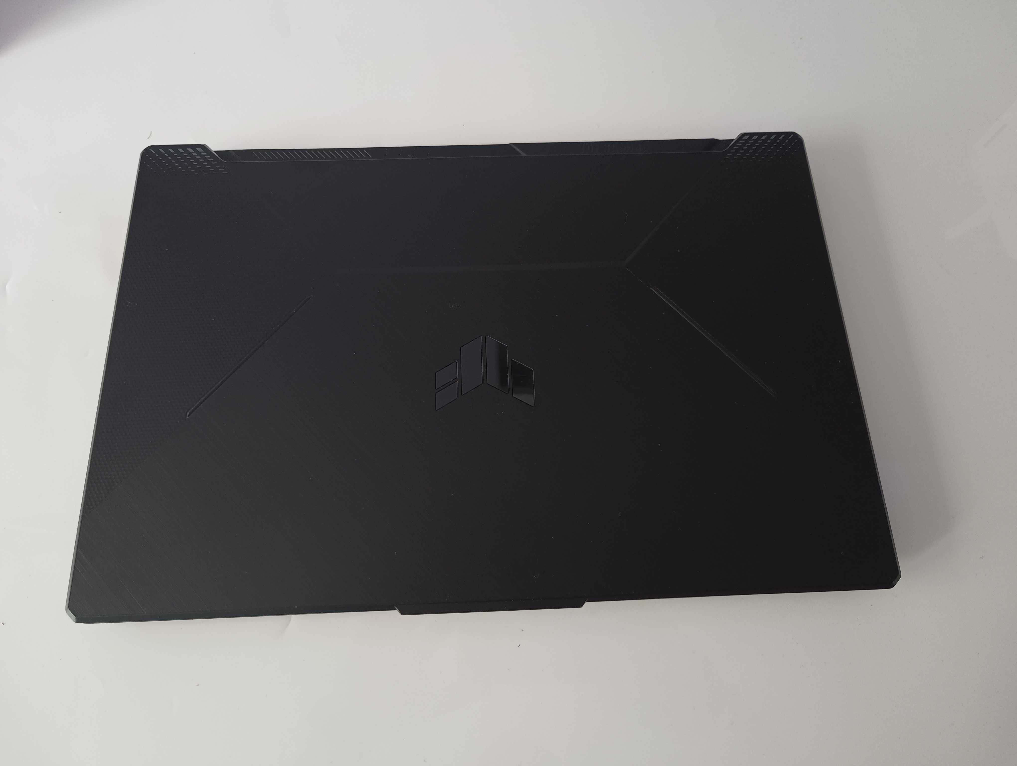 Laptop ASUS TUF Gaming F17, 32GB RAM w idealnym stanie. PETARDA!!!