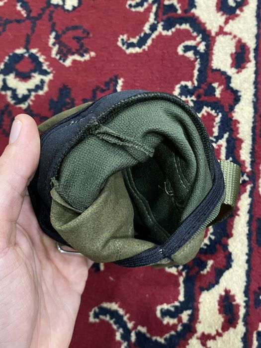 захисні тактичні рукавиці з додатковим захистом combat