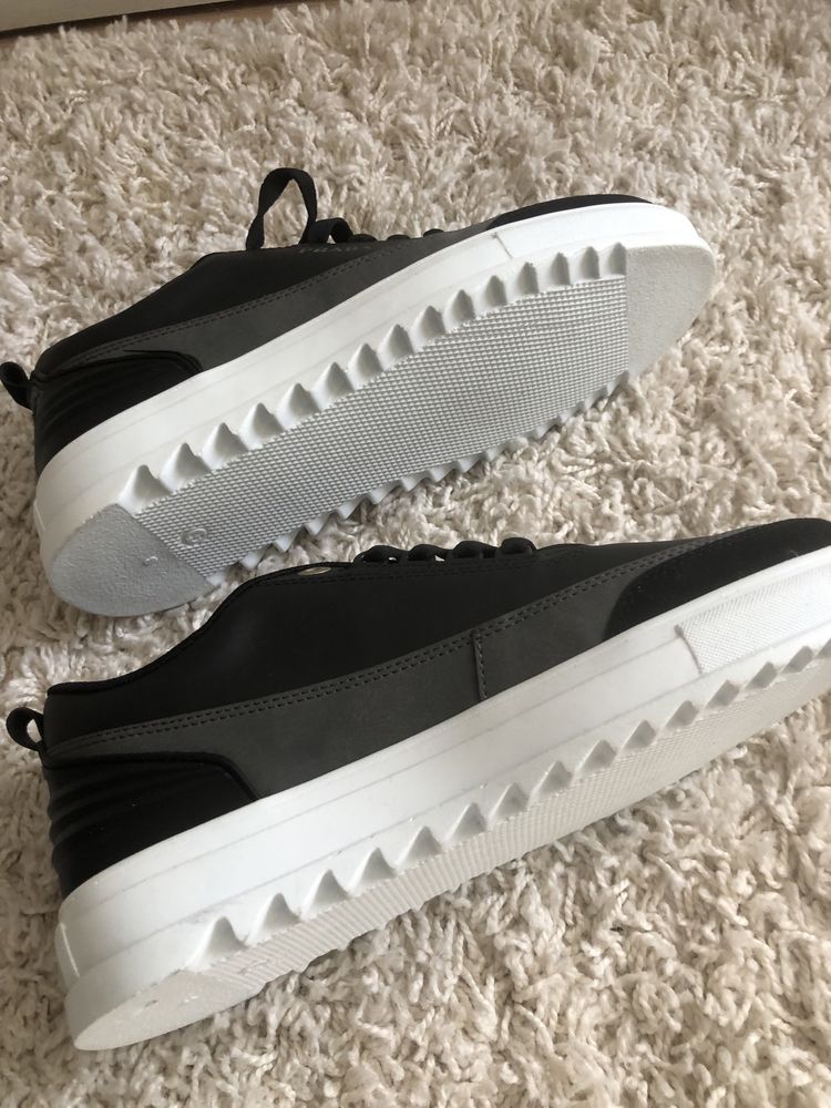 Кросівки Prada , 43 р