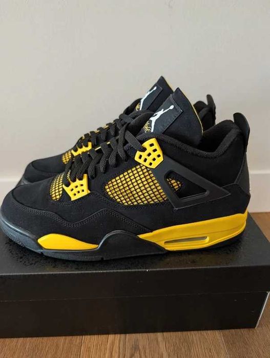 Buty biegania Jordan 4 RetroBlackThunder R.42
