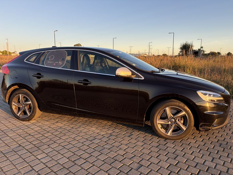 Volvo V40 R-Design D3