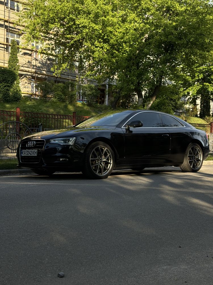 Audi A5 2012 купе