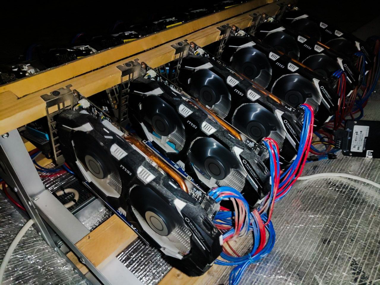 Майнинг ферма 10 карт Nvidia p106-100 MSI