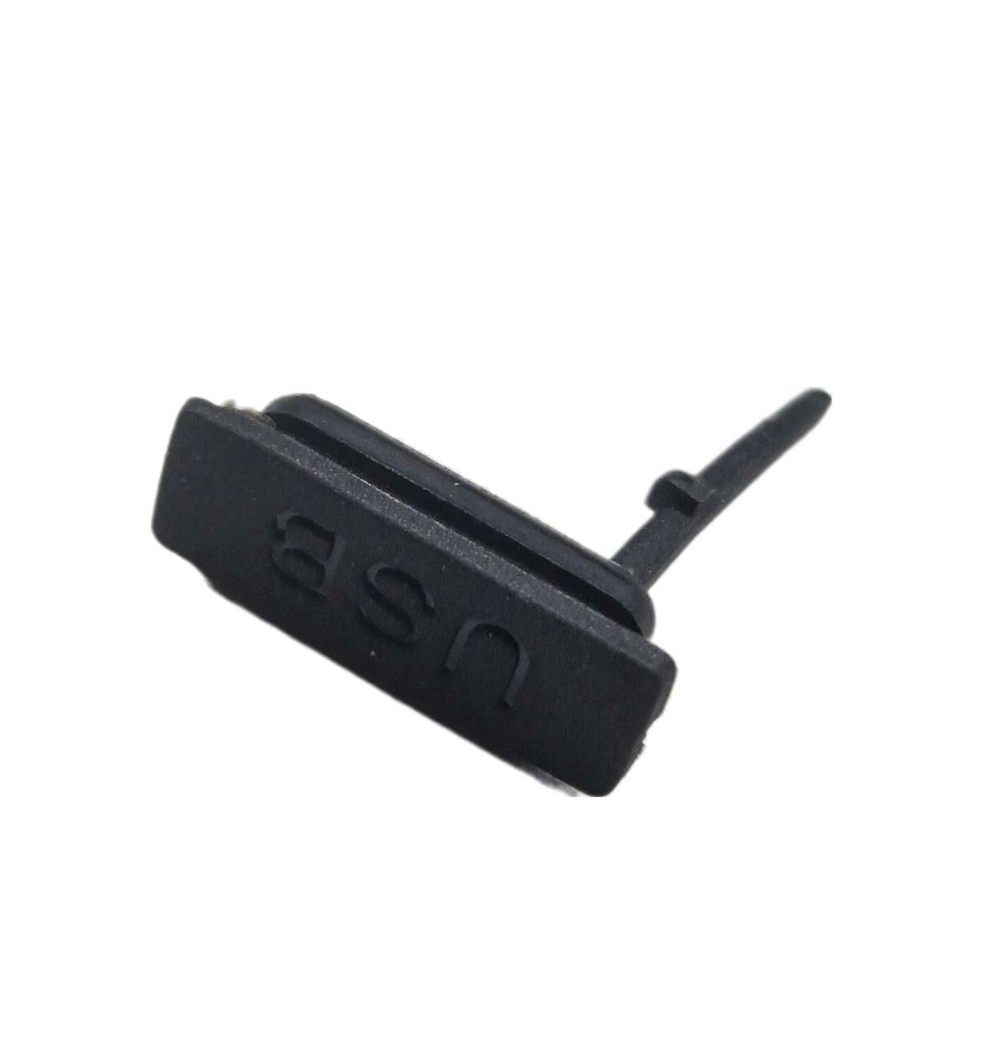 Zaślepka Zatyczka Gniazda PORTU USB HAMMER IRON 3 / Iron 3 LTE