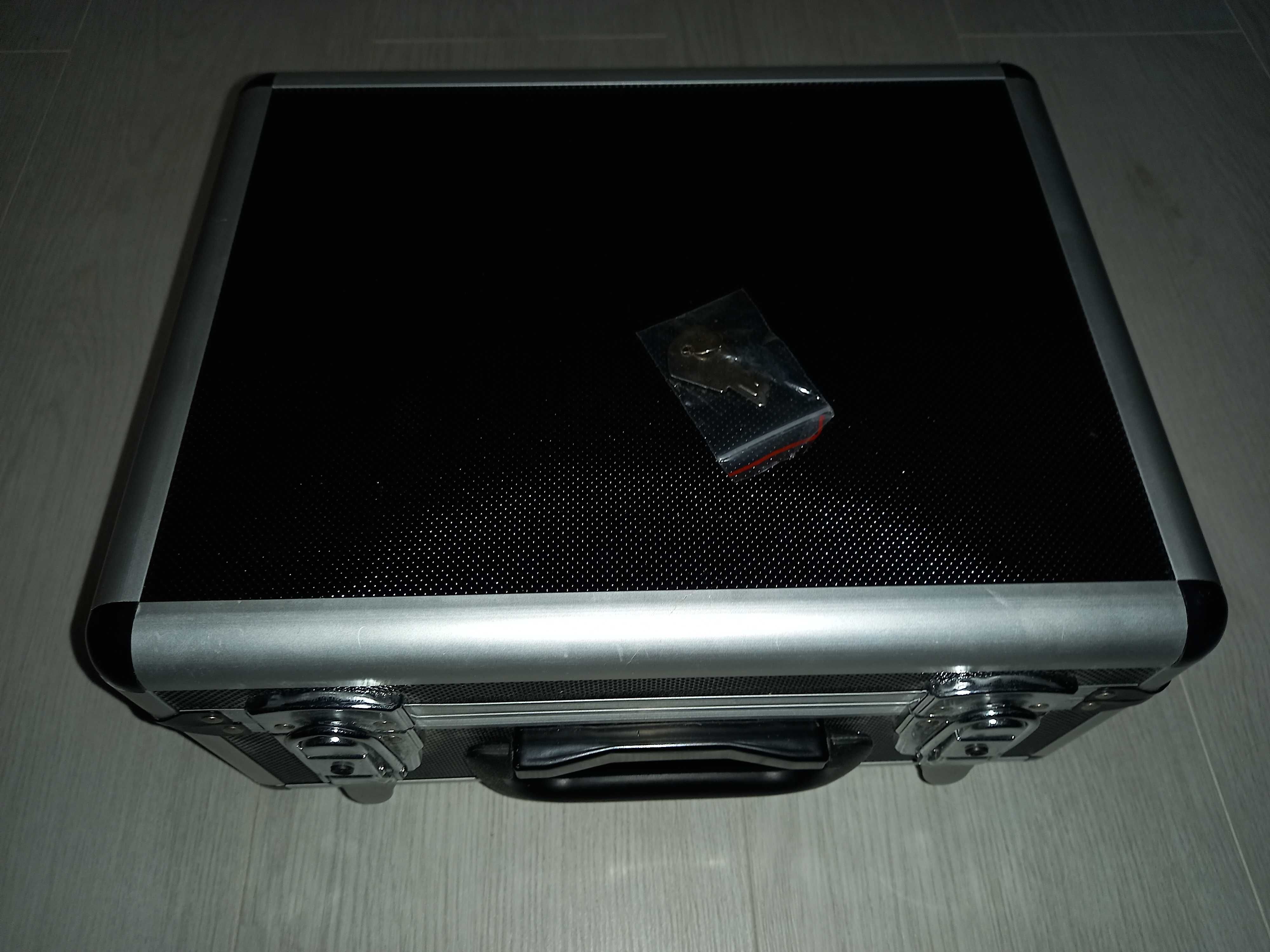 PeakTech P 7300 | Walizka