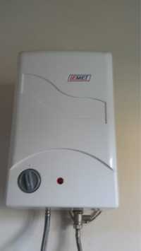 Elektryczny nad umywalkowy ogrzewacz wody 5l 10.5NE Lemet