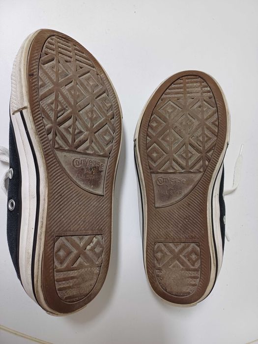 Ténis Converse All Star Brancos e pretos Nº35