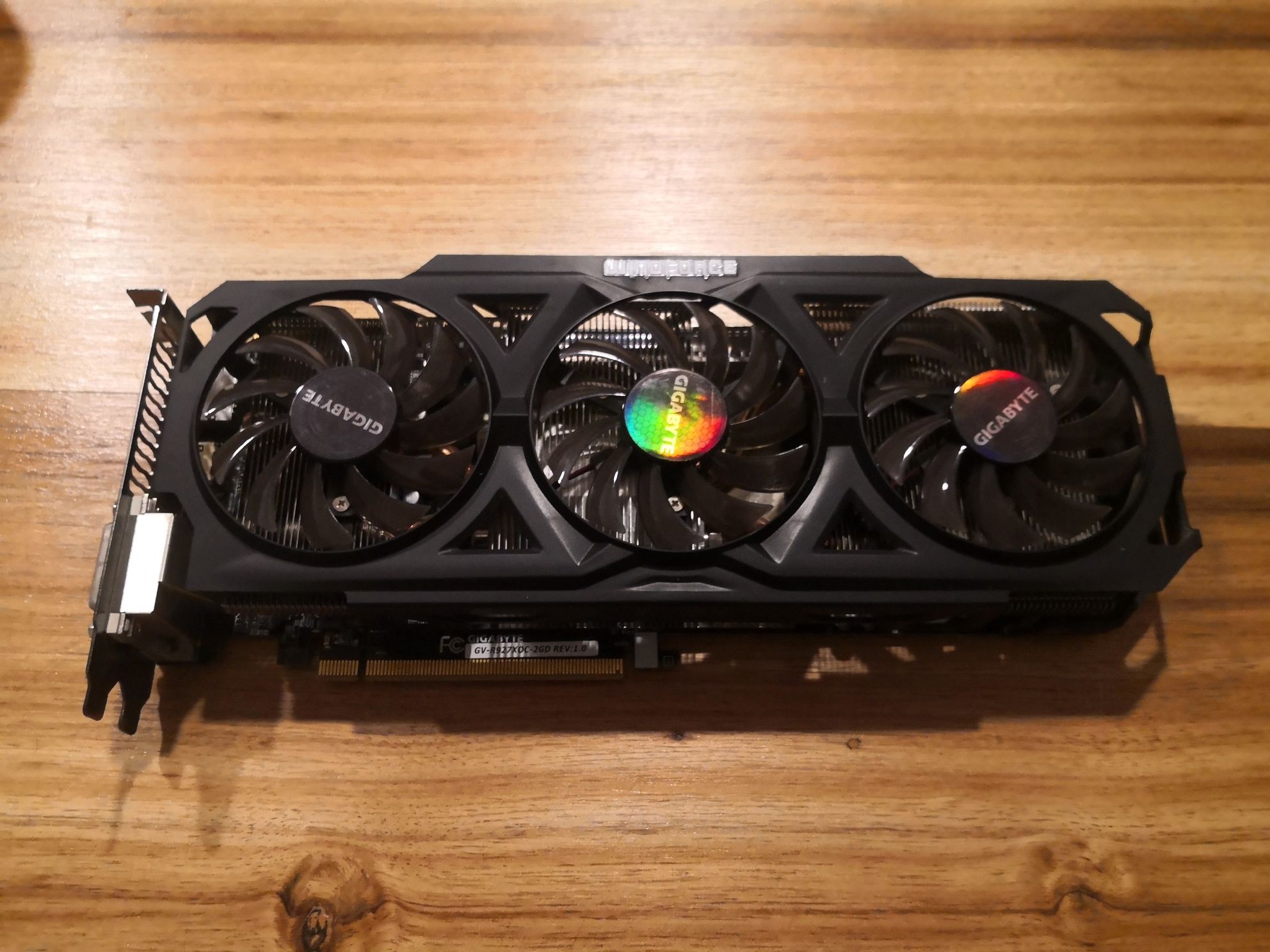 Gigabyte R9 270X 2GB DDR5 WINDFORCE 3X