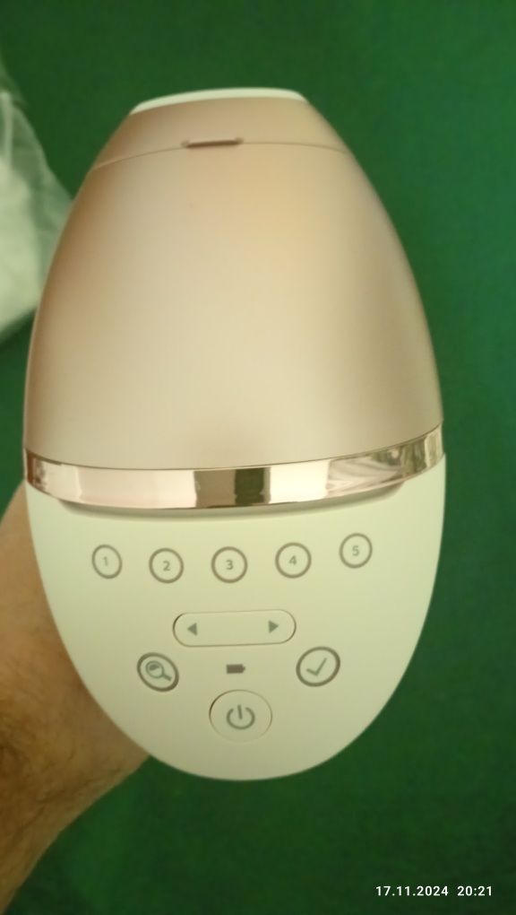 Depilator laserowy philips
