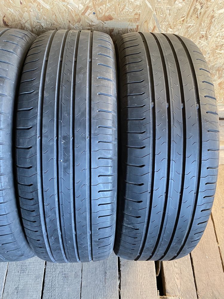 Літня резина шини 215/60R17 CONTINENTAL