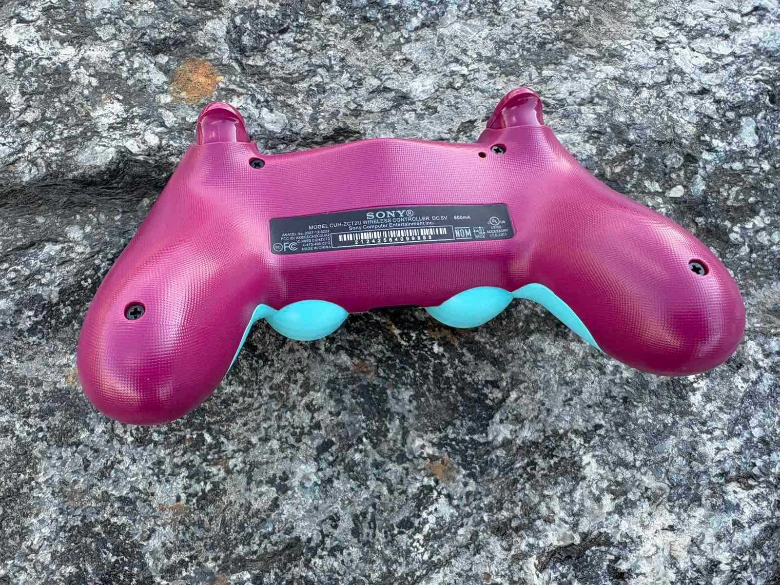 Геймпад джойстик Dualshock 4 Berry Blue Фиолетово ягодный оригинал бу