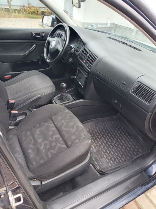 Фольцваген гольф 4  дизель SDI