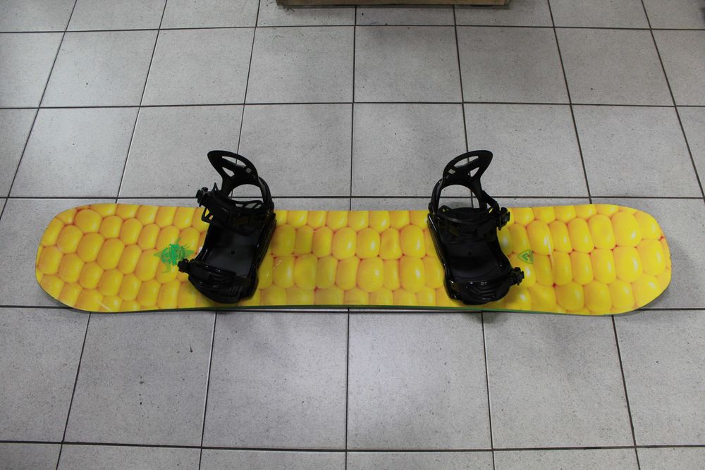 Deska Snowboard ROSSIGNOL RETOX CORN COB 150 cm + Wiązania NOWE