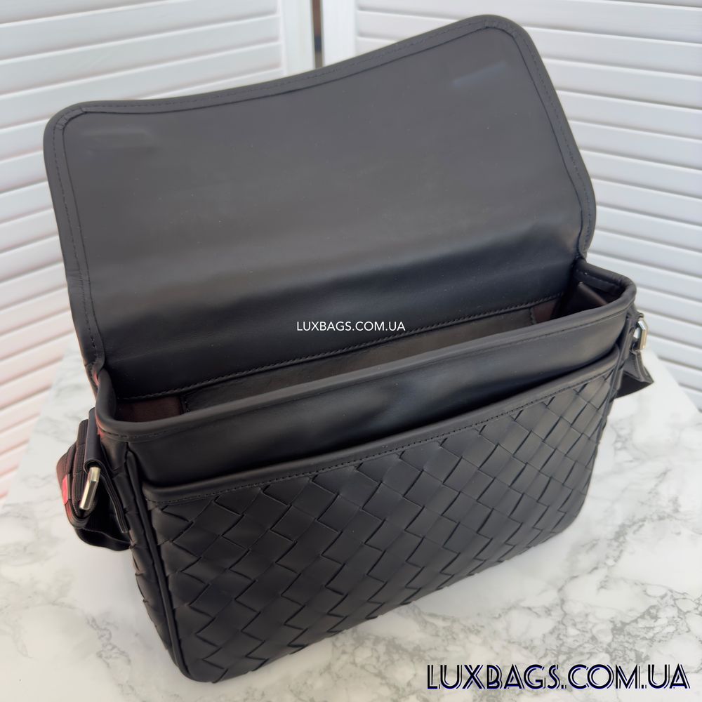 Мужская стильная кожаная сумка B0ttegaVeneta