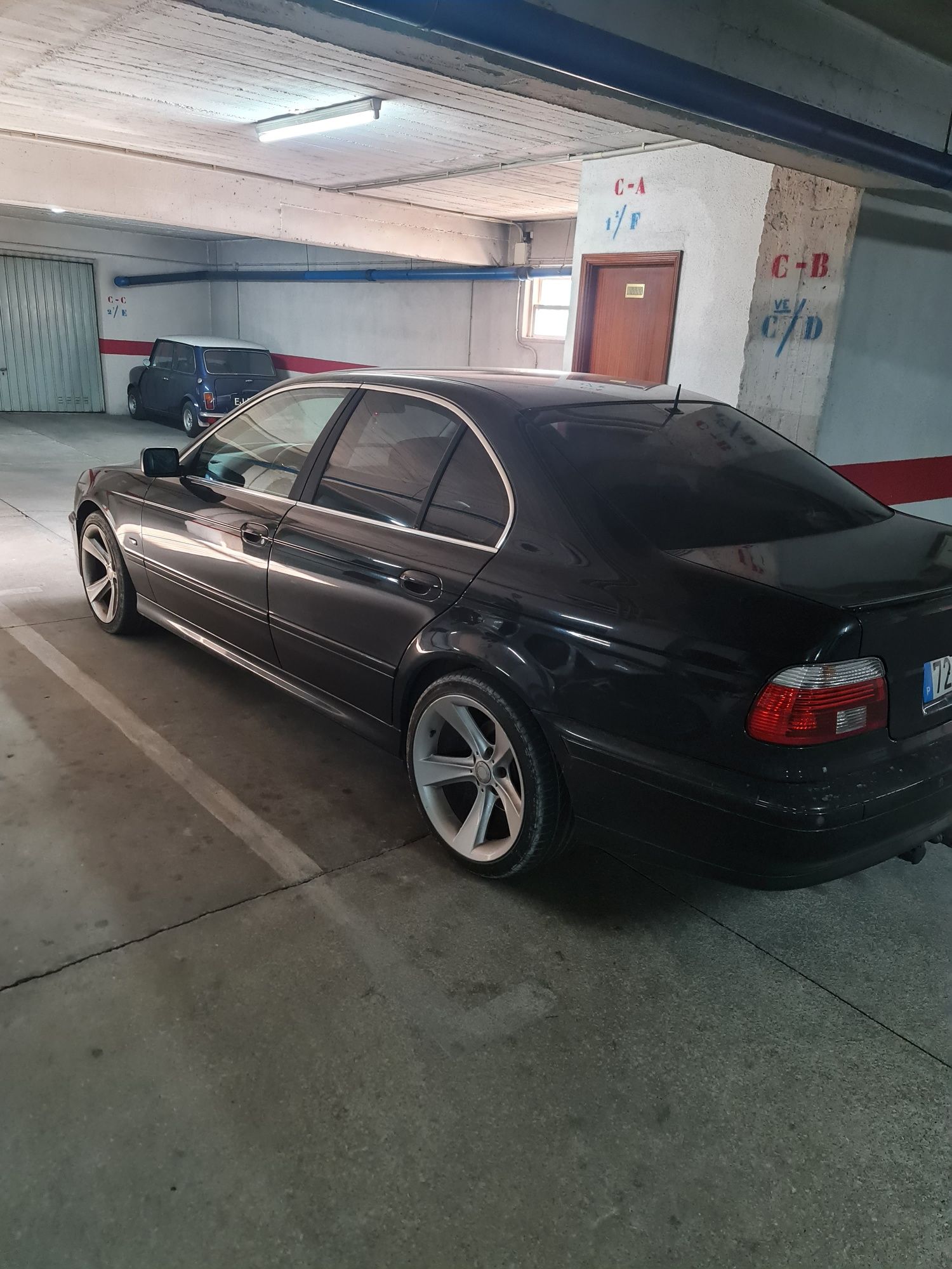 E39 530d fase 2. Troco por moto