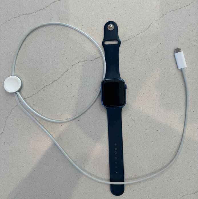 Apple Watch 7 series 7 GPS Cellular