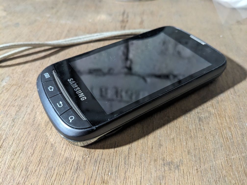 Смартфон трансформер Samsung SPH-M930 з розсувною клавіатурою