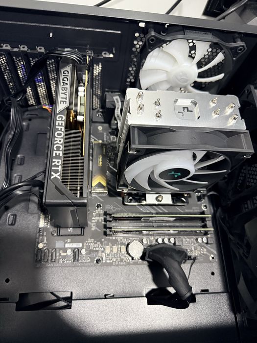 Компьютер Ягуар ігровий Ryzen 5+32ddr+ssd M2 1.5тб+RTX 5060