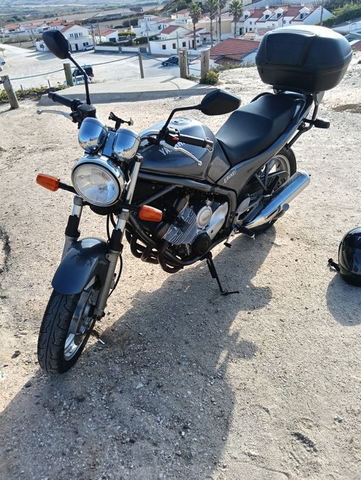 Moto Yamaha xj600N