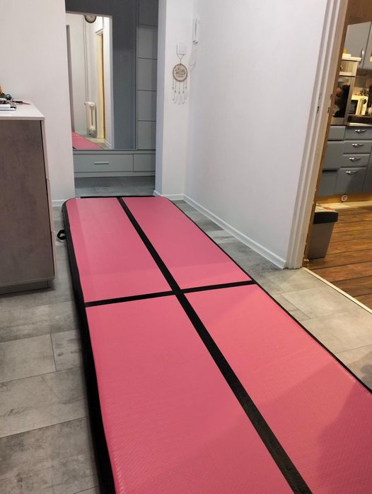 Dmuchana mata gimnastyczna AirTrack 4m