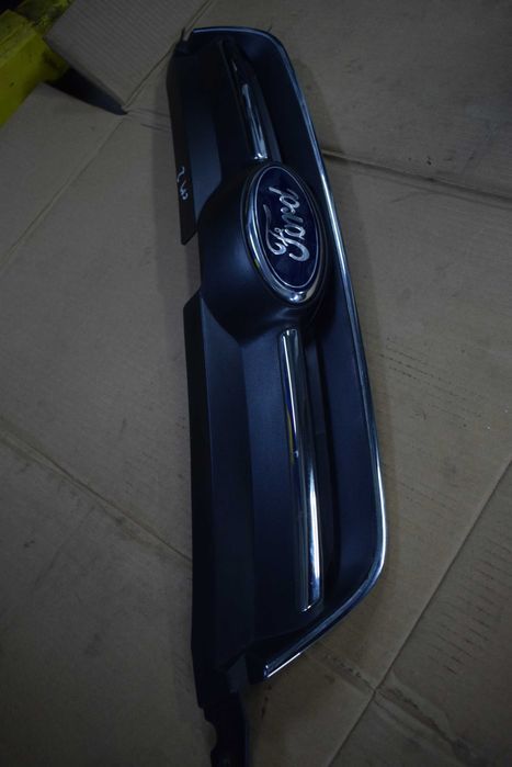 Grill atrapa zderzaka Ford C-max mk2 - INNE CZĘŚCI