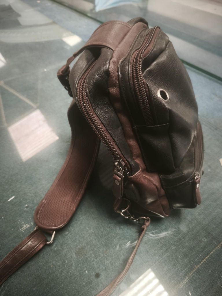 Mochila de Homem em pele