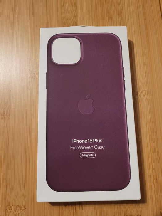 Oryginalne Etui Apple iPhone 15 Plus FineWoven Case MagSafe Mulberry