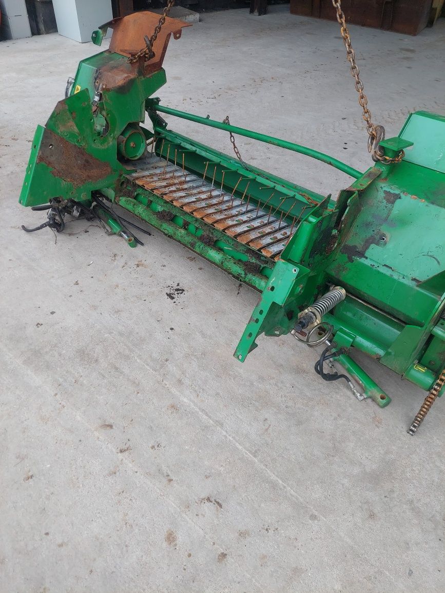 Podbieracz z rottorem  do  john deere  644