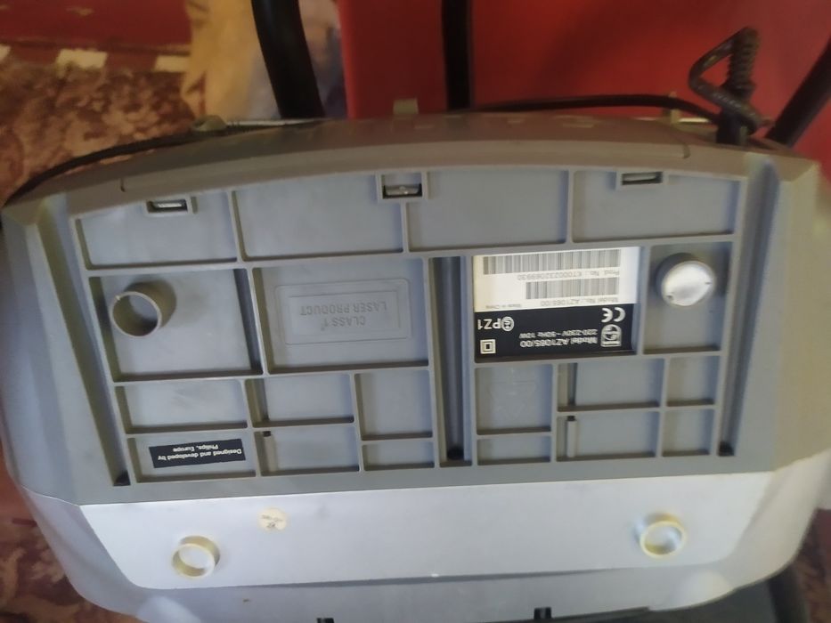 Магнитофон Phillips