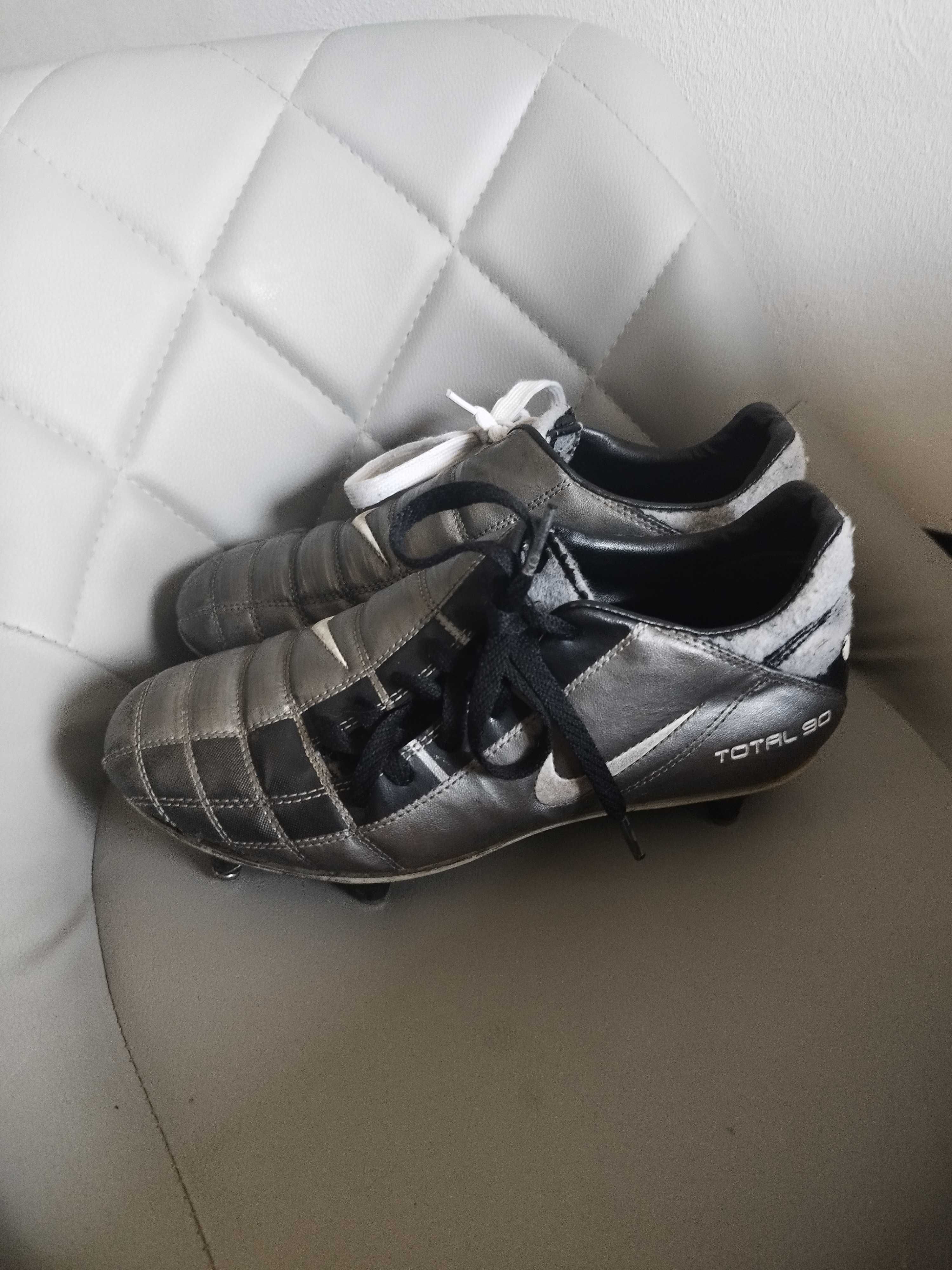 Buty korki Nike Total 80