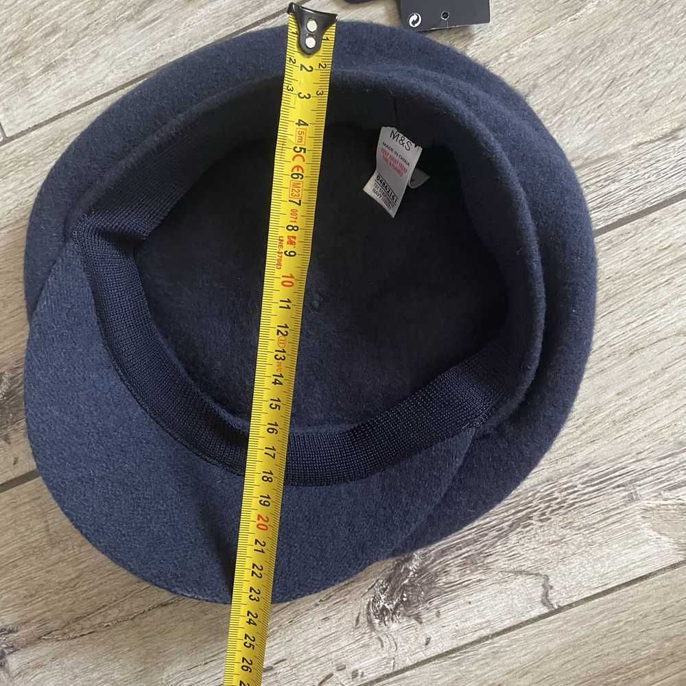Kaszkiet M&S Marks&Spencer 100% wełna wool