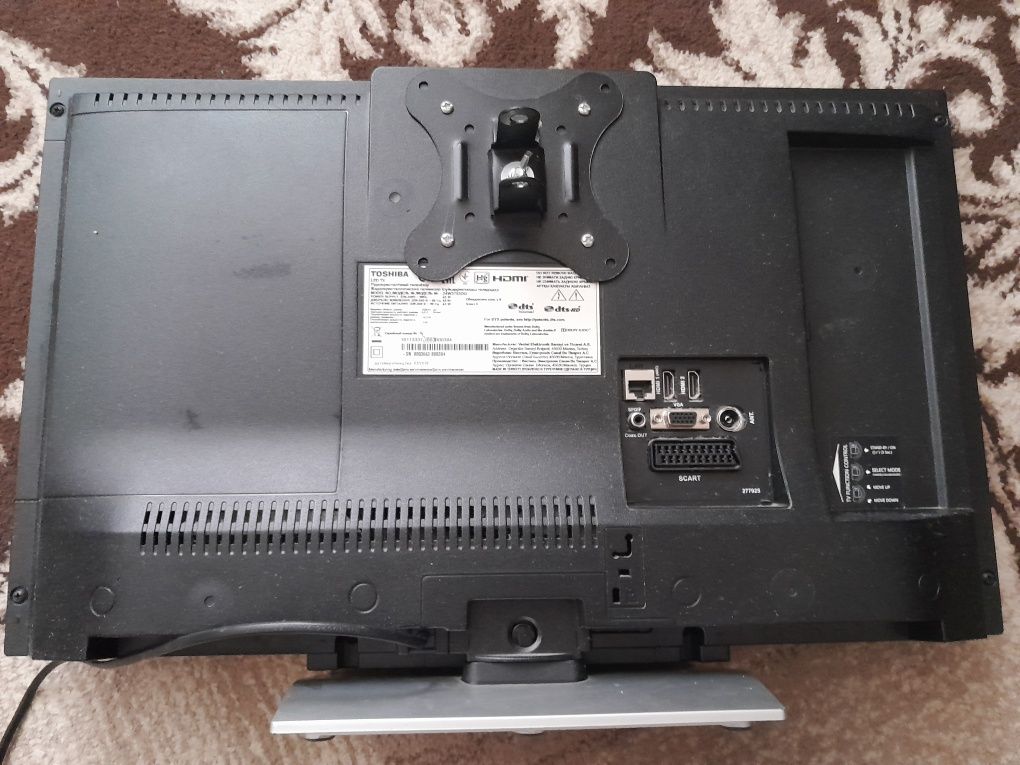 Продам телевізор Toshiba (61 см-24дюймів)