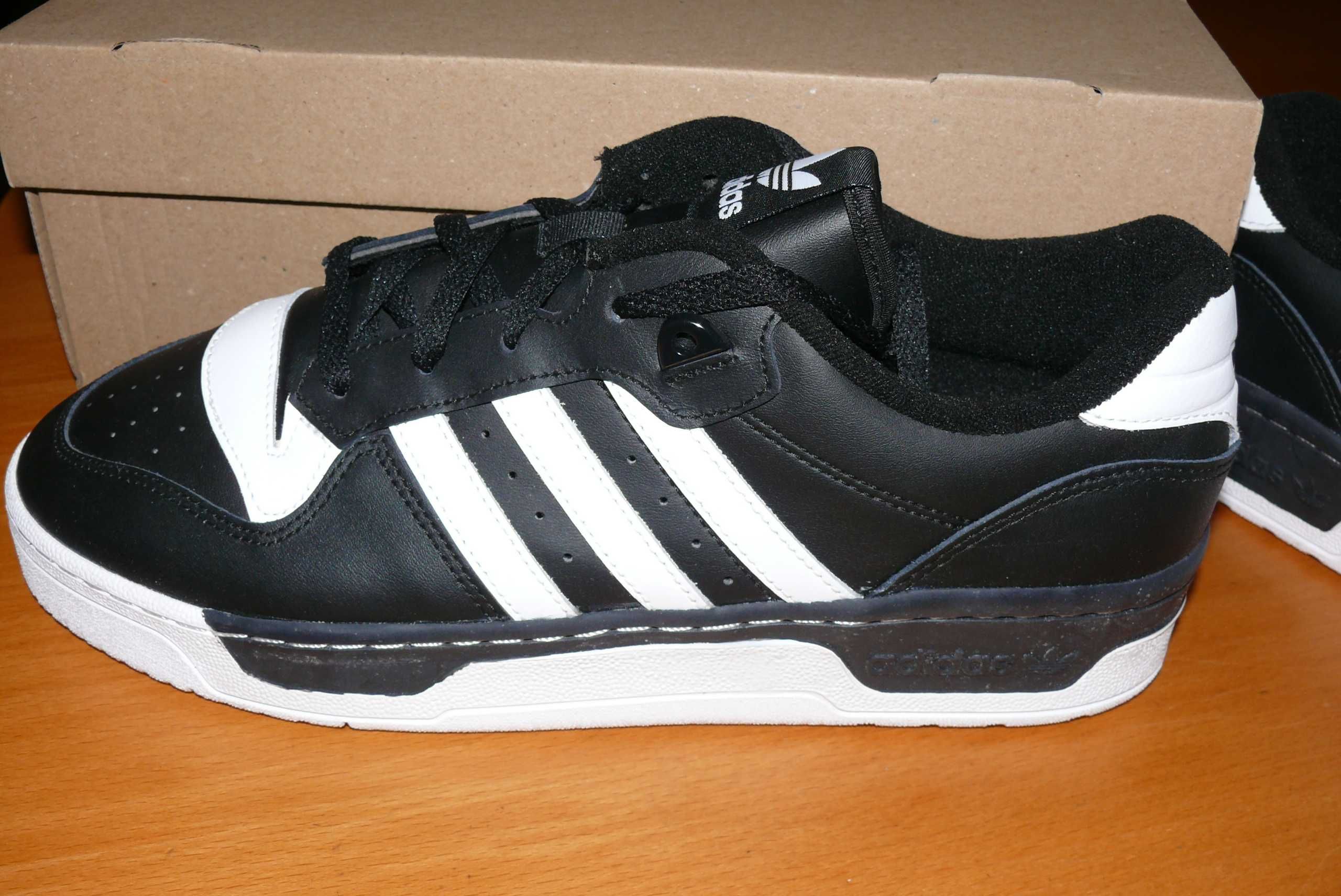 Buty męskie Adidas Originals Rivalry Low   44 EU 28 CM  OKAZJA