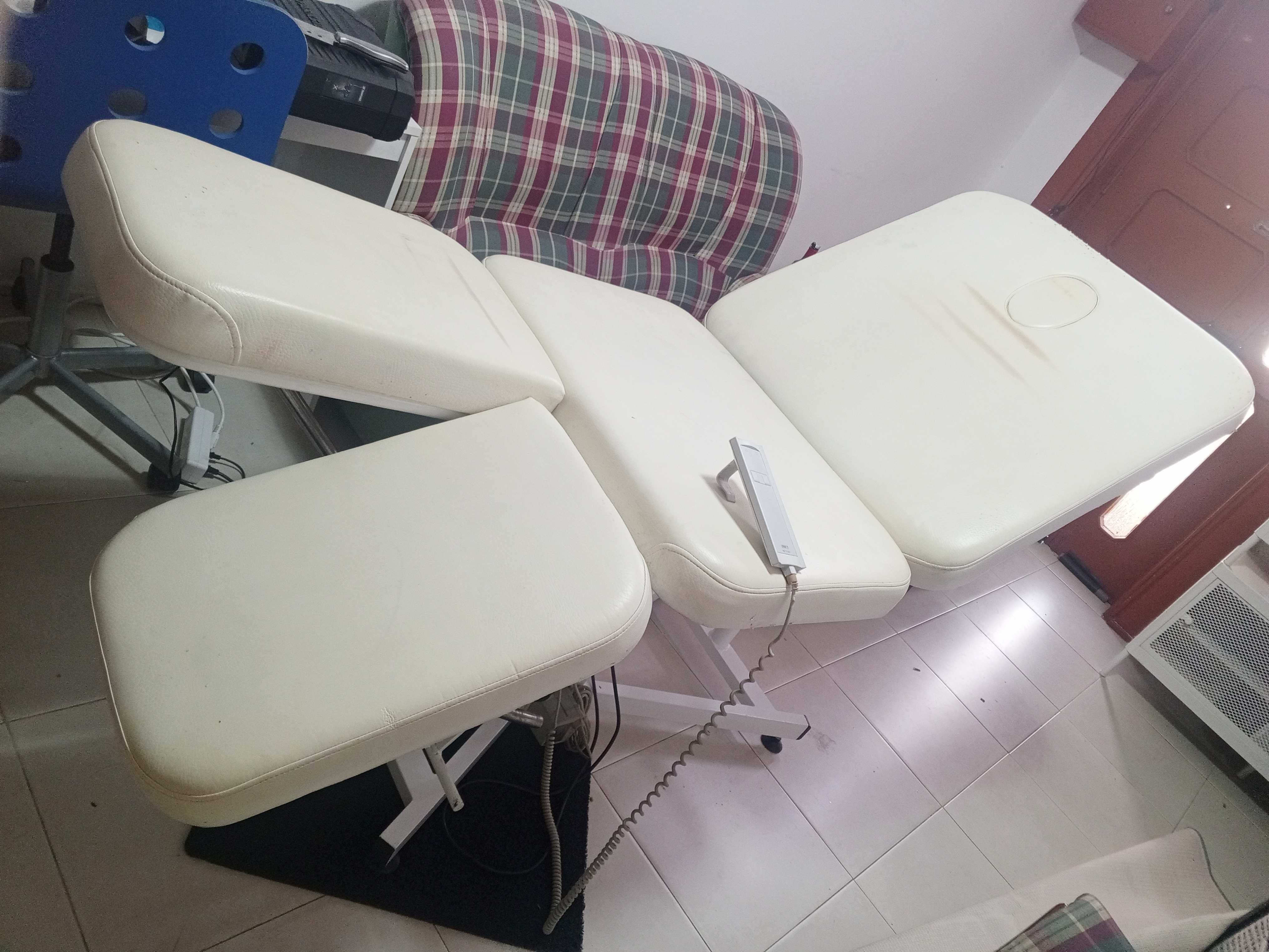 mesa de massagem elétrica