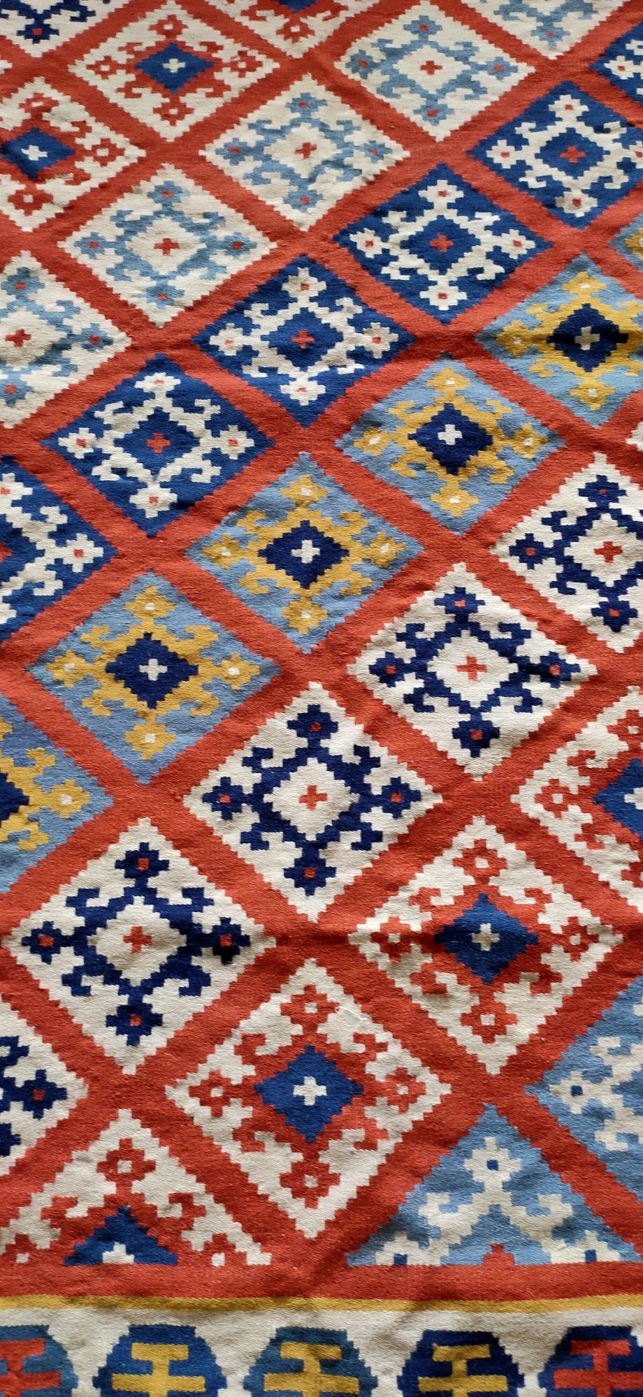 Tapete kilim bom estado