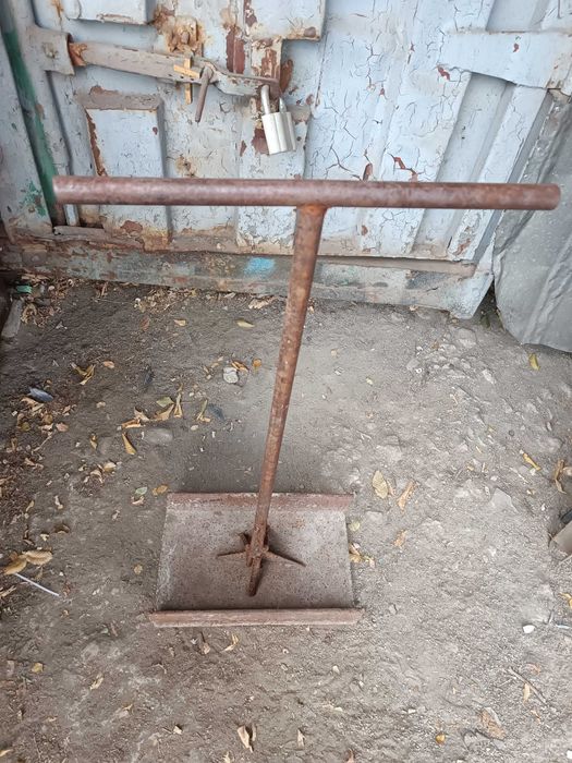 Ручная трамбовка плита 40х24 см