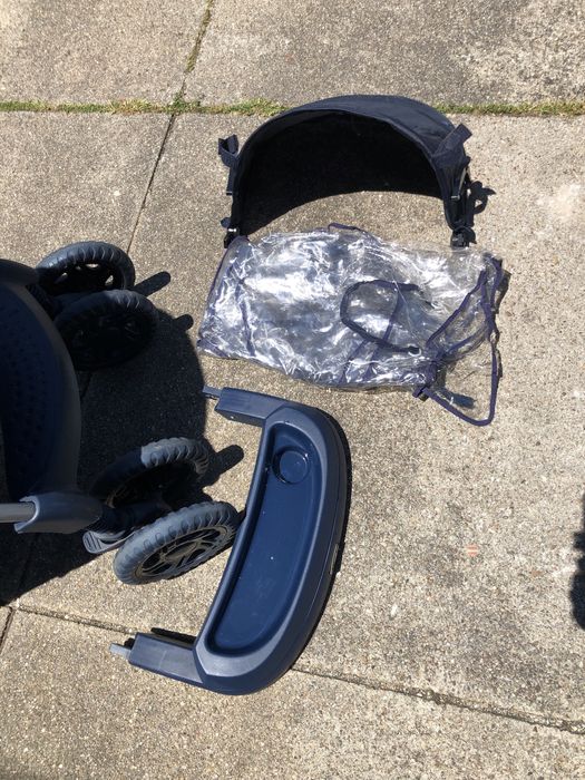 Carrinho de bebé Chico