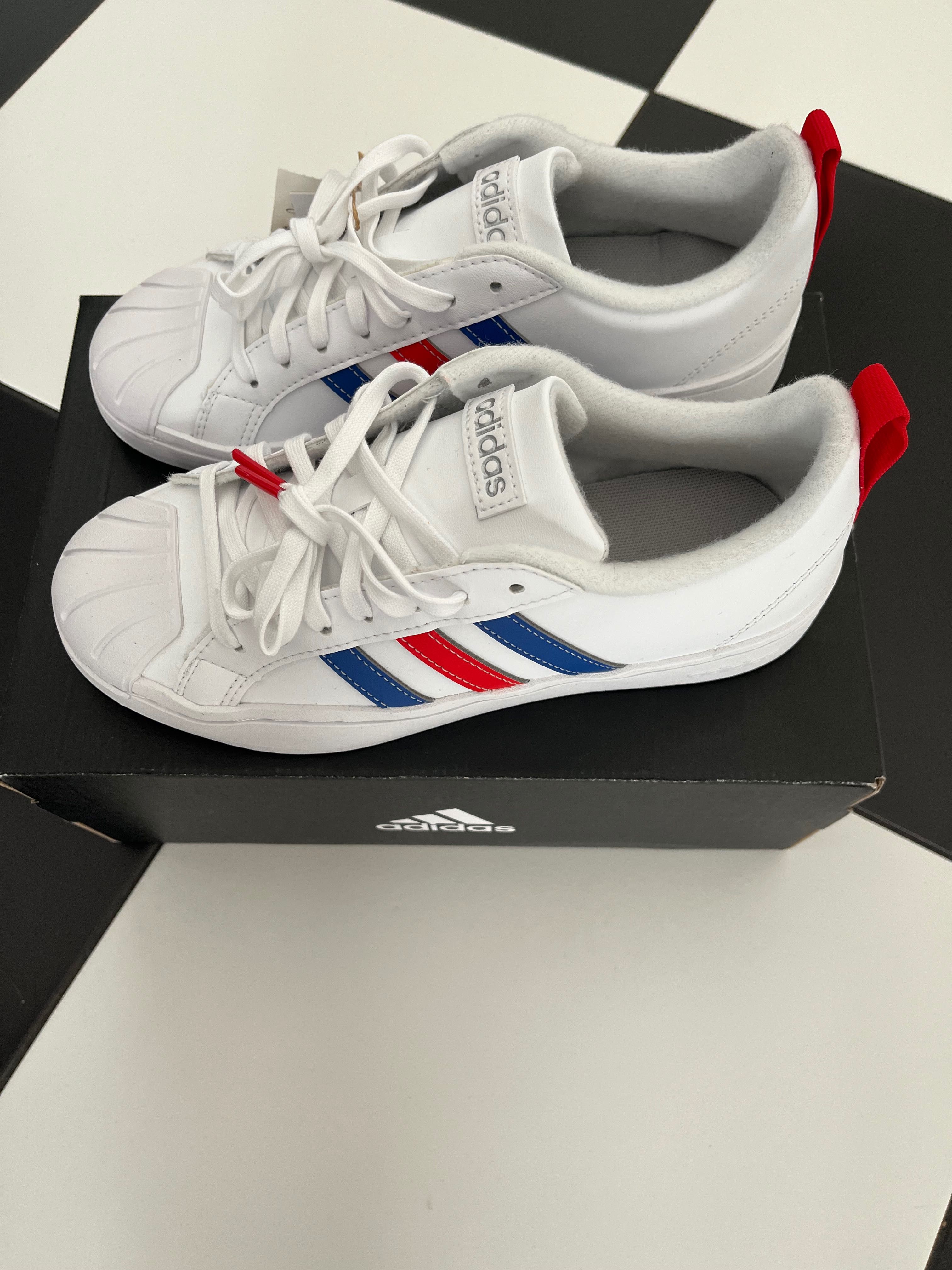 Buty dziecięce Adidas streetcheck 36